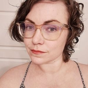 Meet your Posher, Chelsie